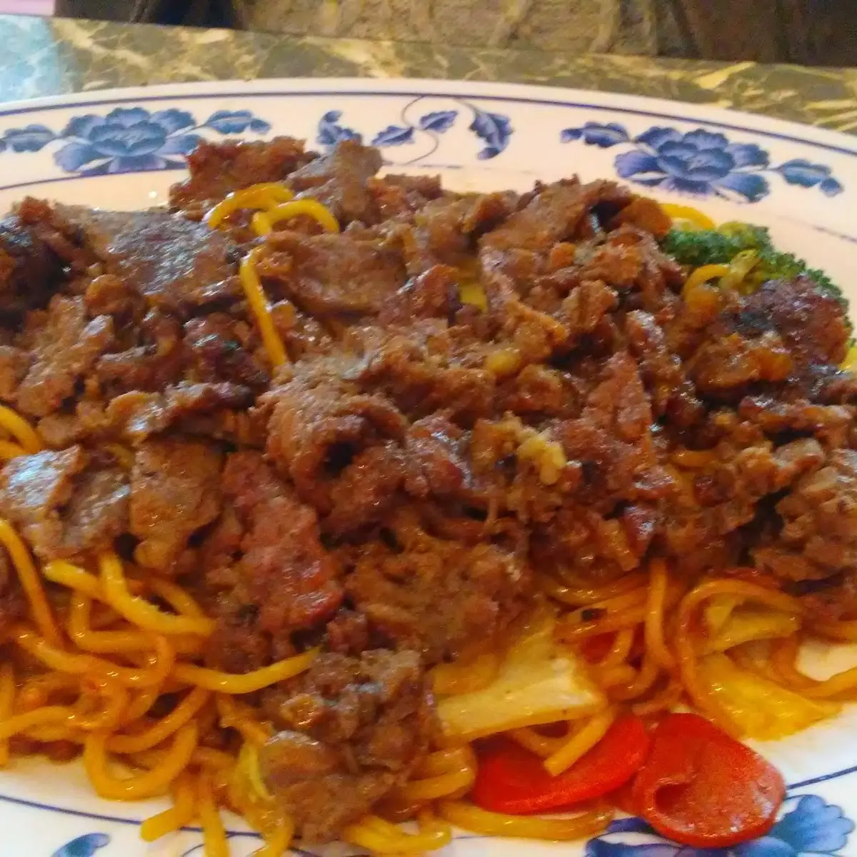 12-3 Beef Yakisoba