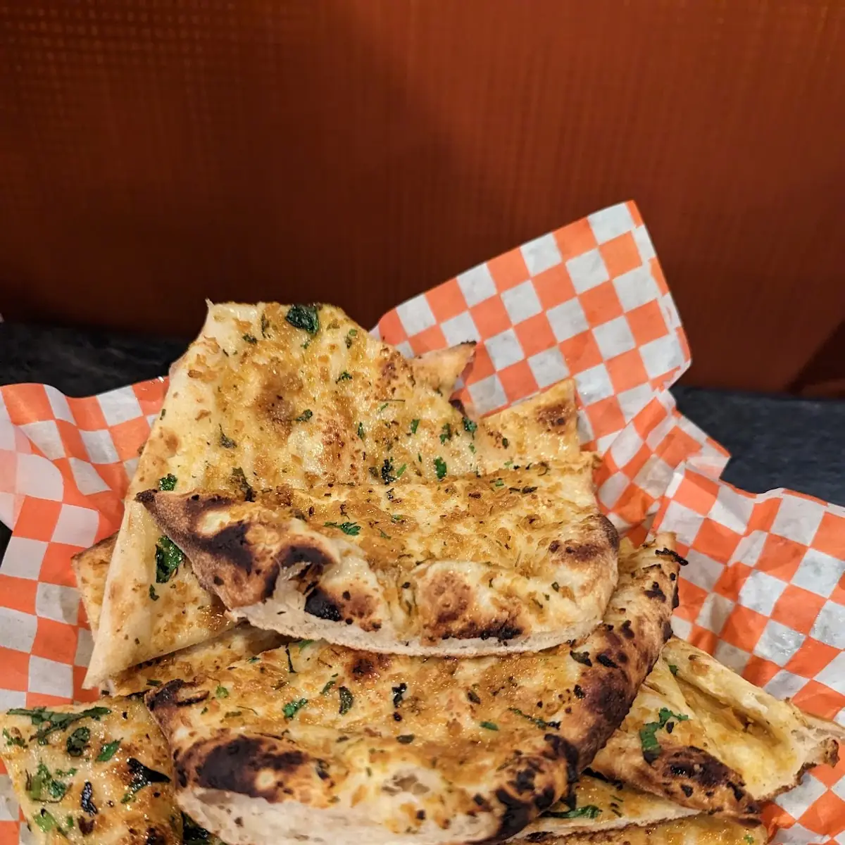 Garlic Naan, Tandoori Chaska
