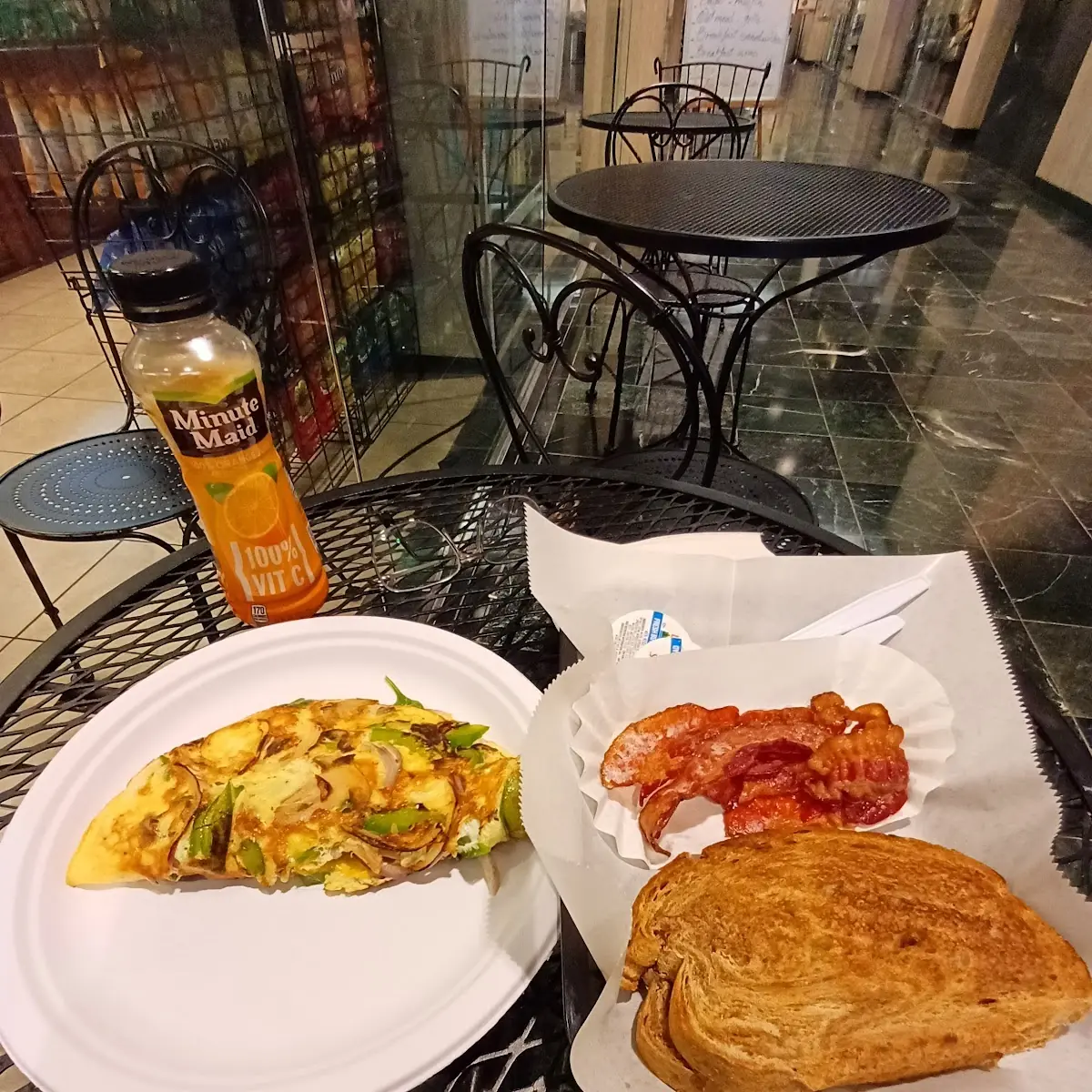 Rye Toast Crispy Bacon and Vegetable Omelette