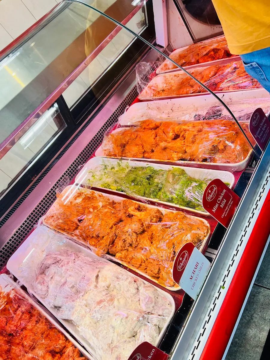 Highlights, Warraich Meats Restaurant and Take Out