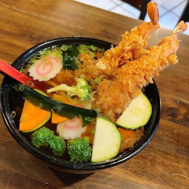Shrimp Tempura Udon in Soup