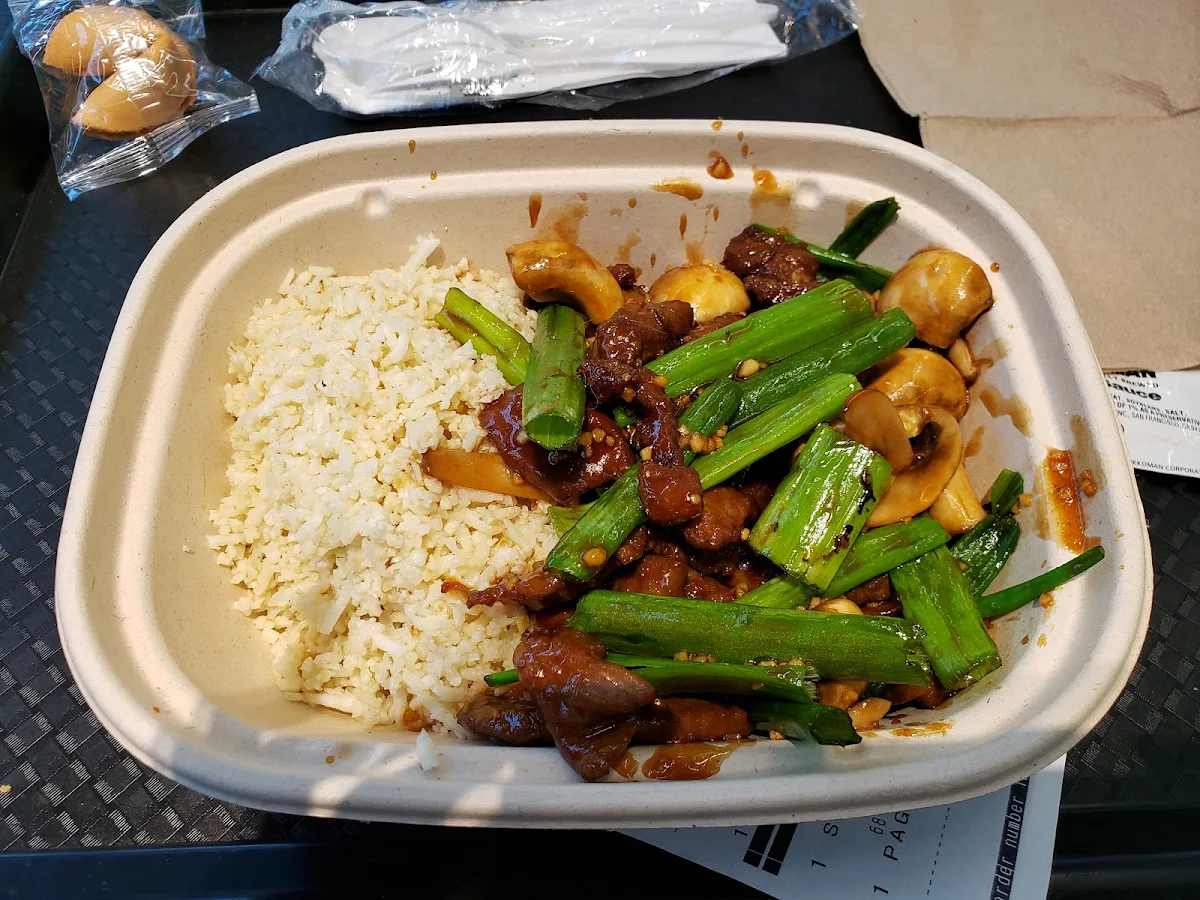 Mongolian Beef with Cauliflower Rice
