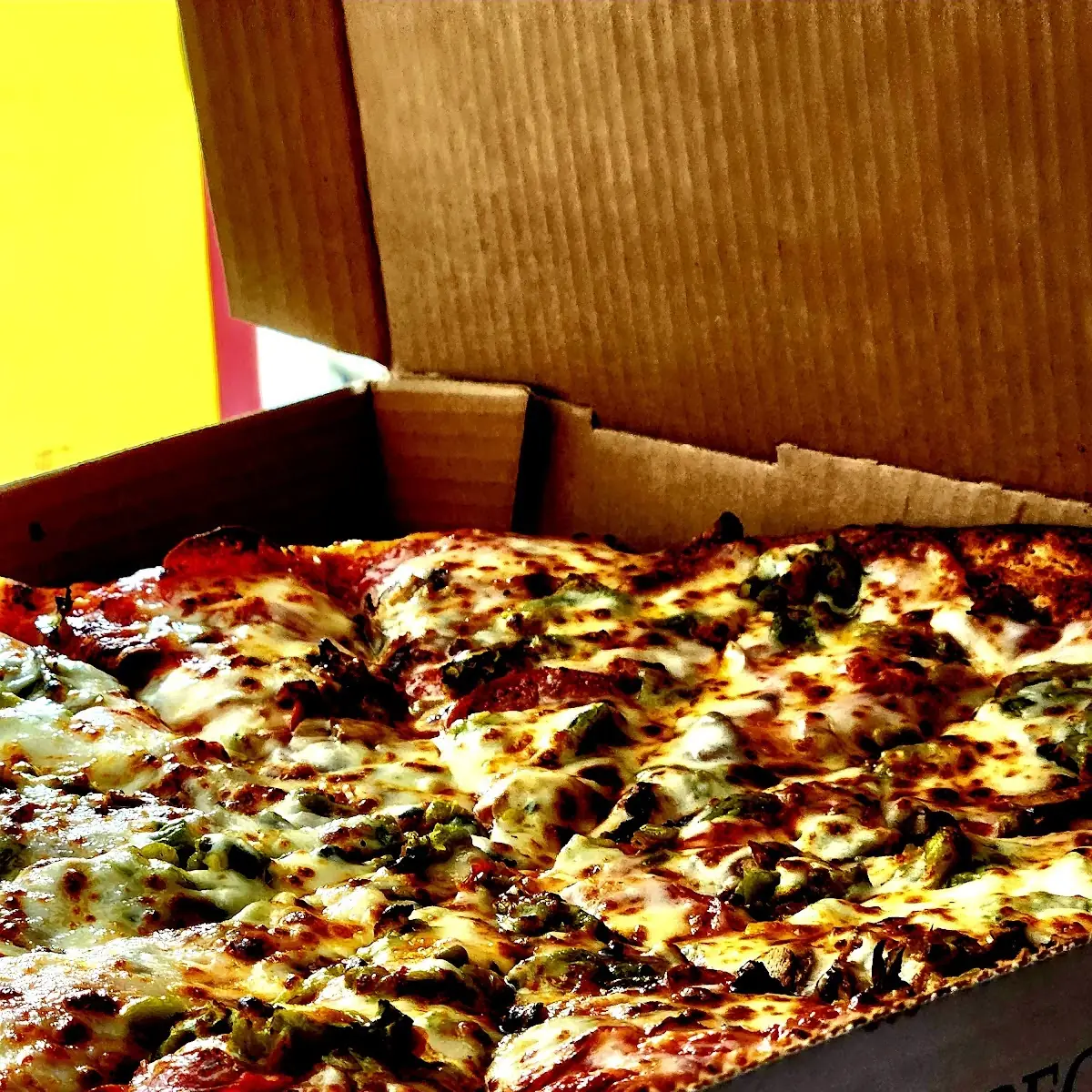 Green Chile Pizza