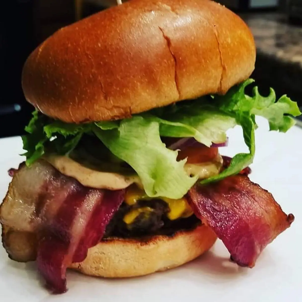 Hazel's Cafe Everything Burger