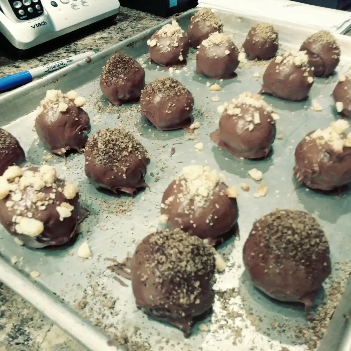 Tiramisu Cake Truffles