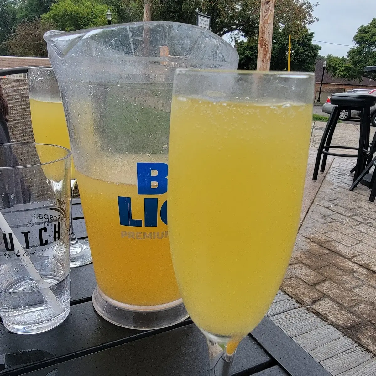 Bottomless Mimosas
