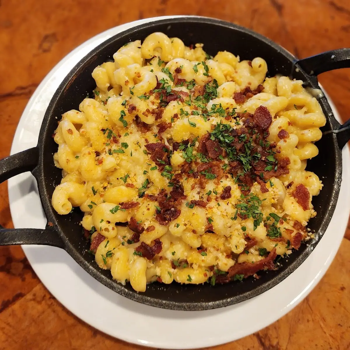 Cast Iron Mac & Cheese Gratin
