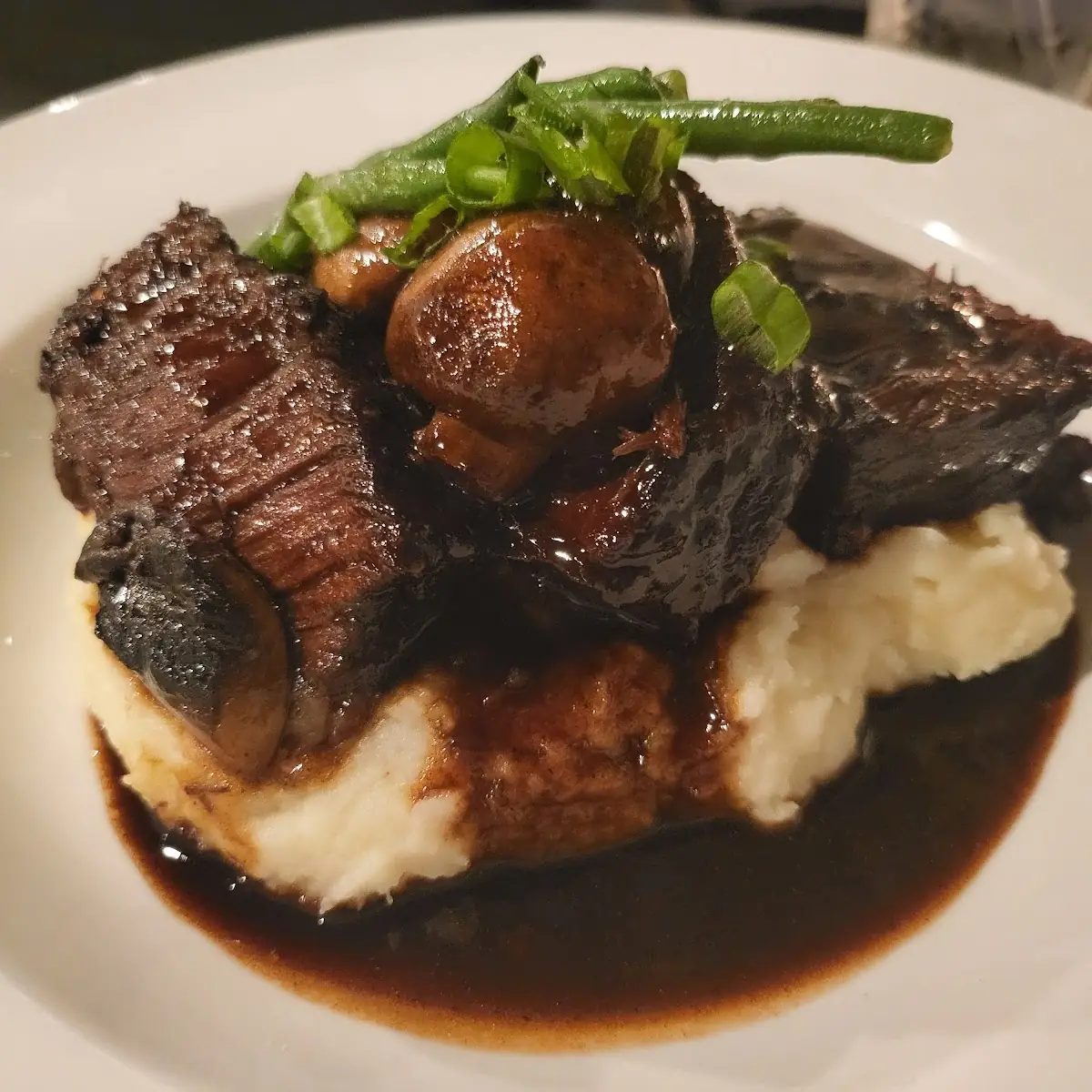 Red Wine Braised Boneless Beef Short Rib