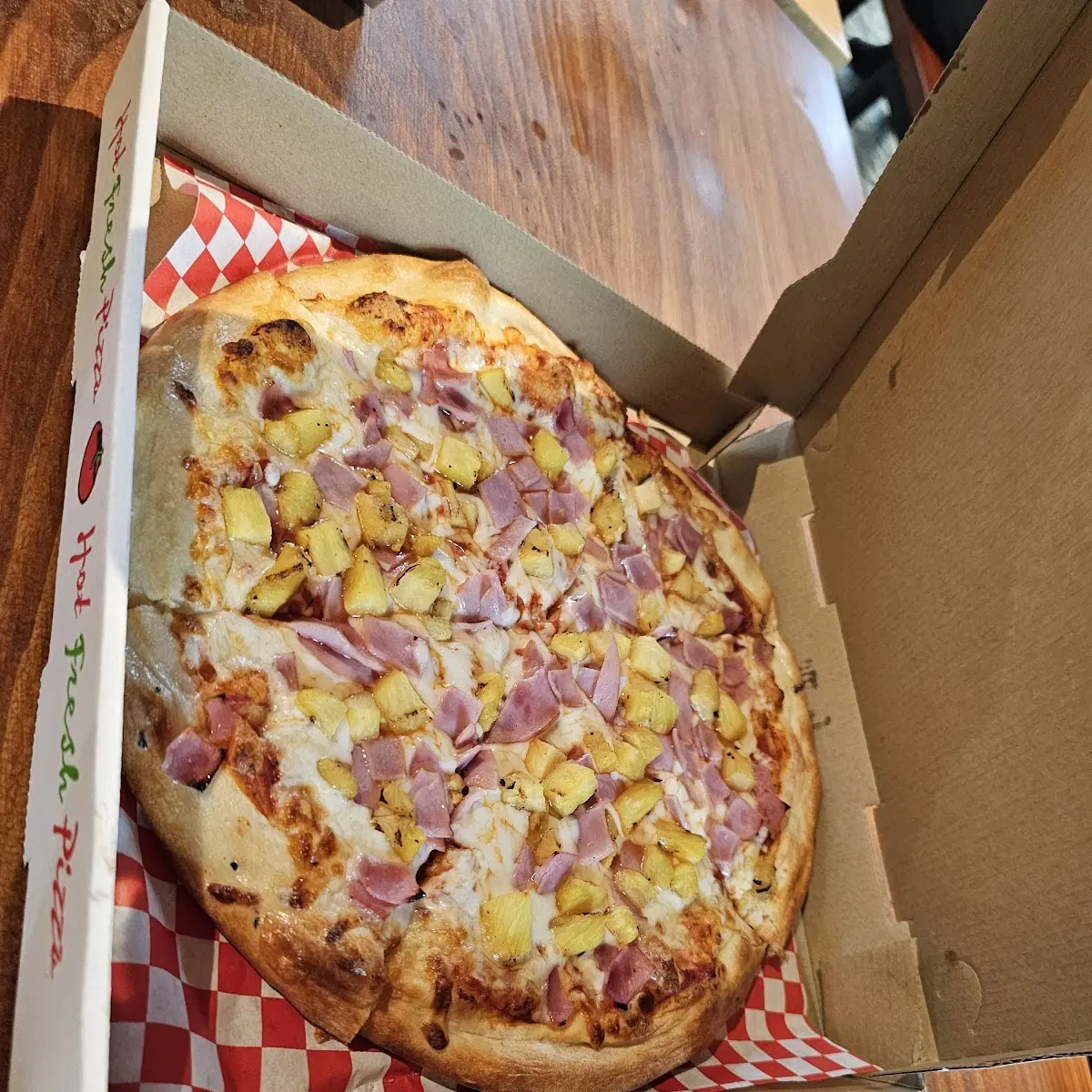 Hawaiian Pizza