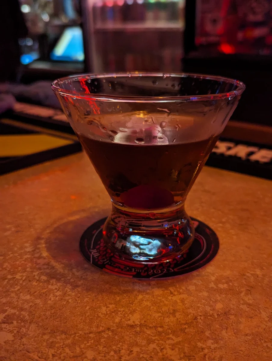 Manhattan Neat Alberta Cask Strength Rye