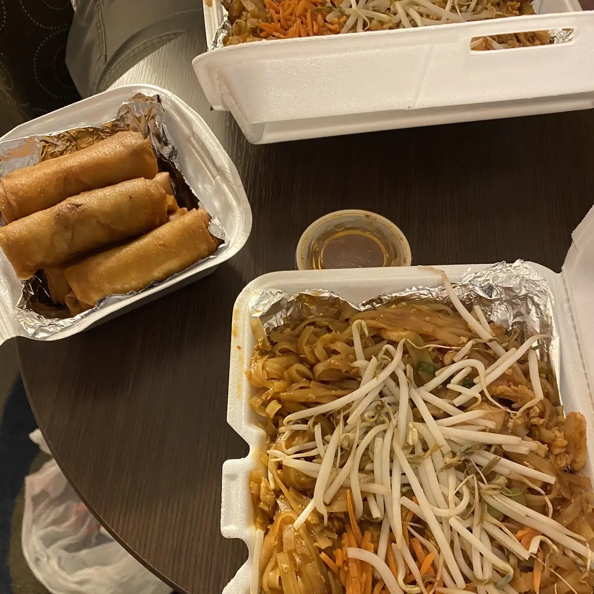 WY Thai Lo Mein