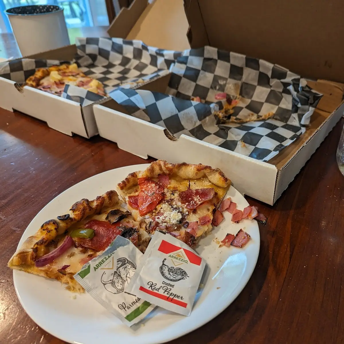 Pizza Hawaii & Supreme
