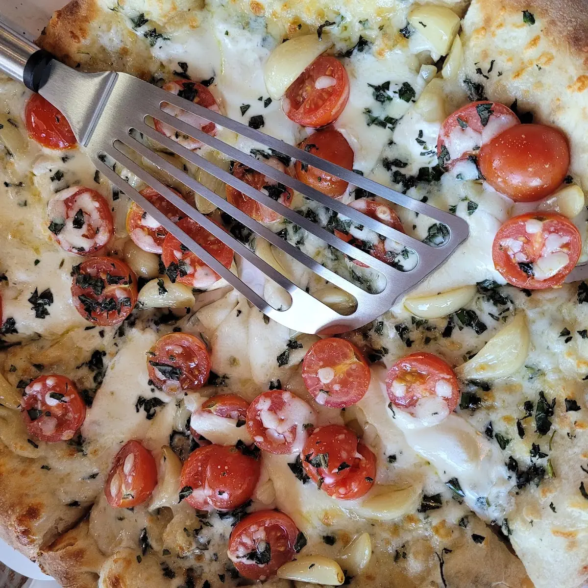 Mediterranean Pizza