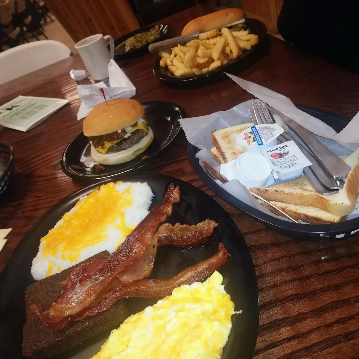 Bacon Egg Cheese Grits with Toast