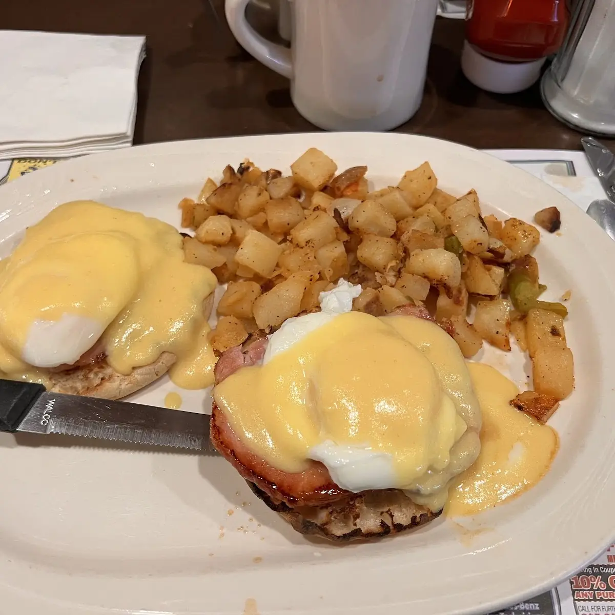 Corned Beef Hash Benedict