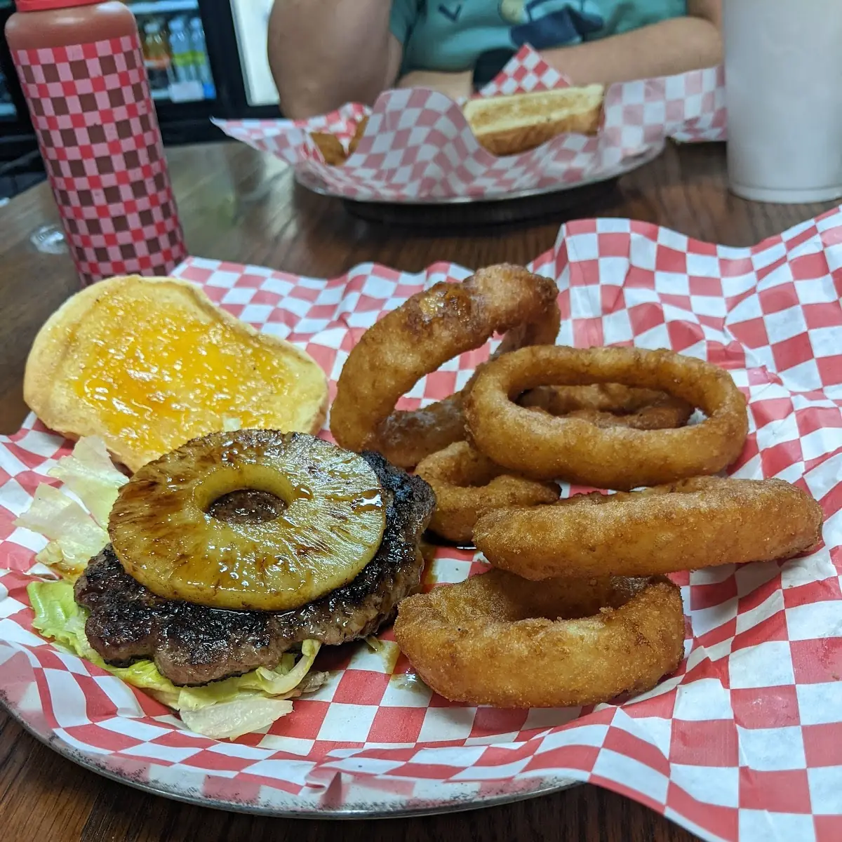 Hawaiian Baja Burger