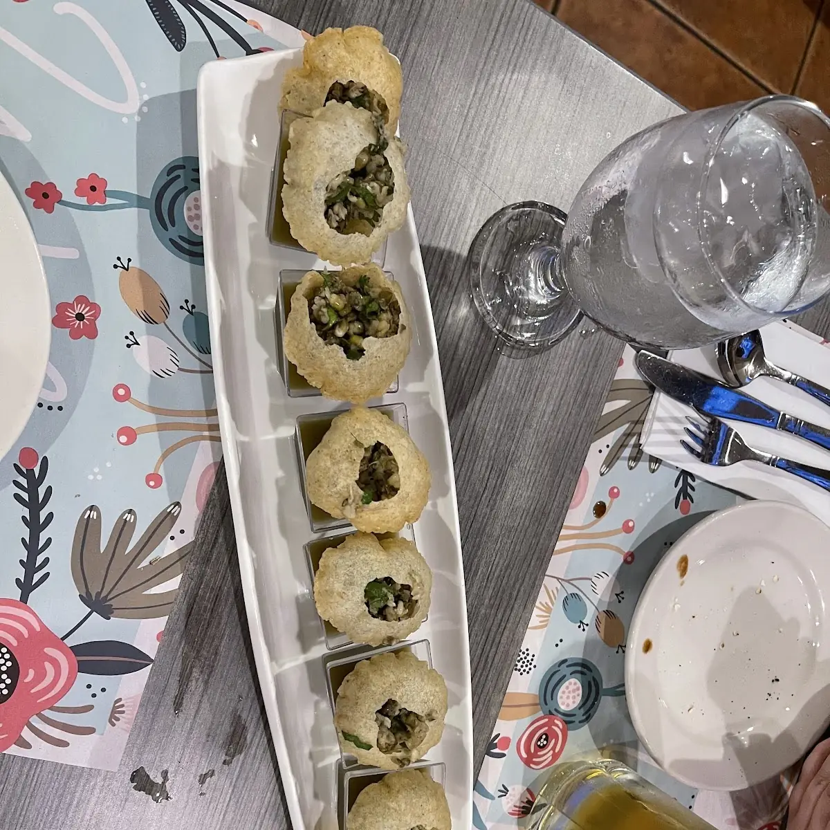 Pani Poori Sots 6 pcs