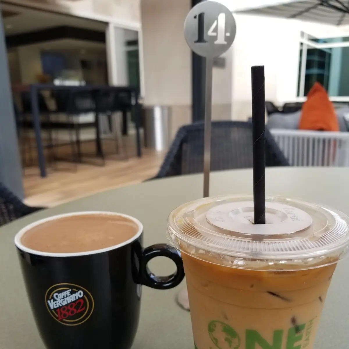 Hot Cocoa & Chai Latte