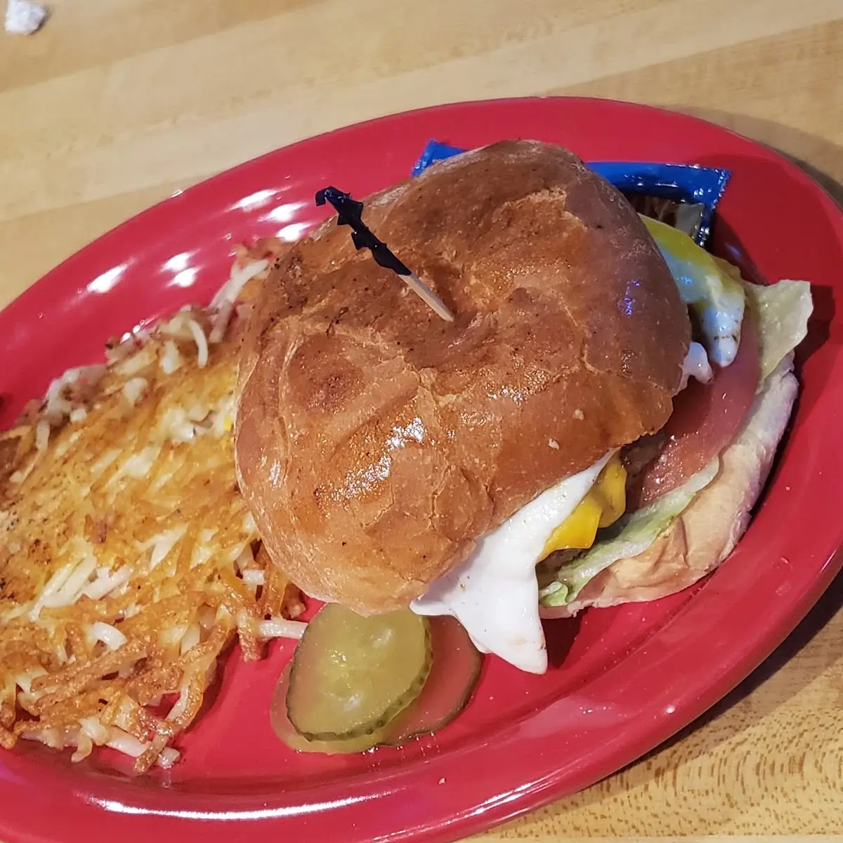 Sunrise Burger with Hashbrowns