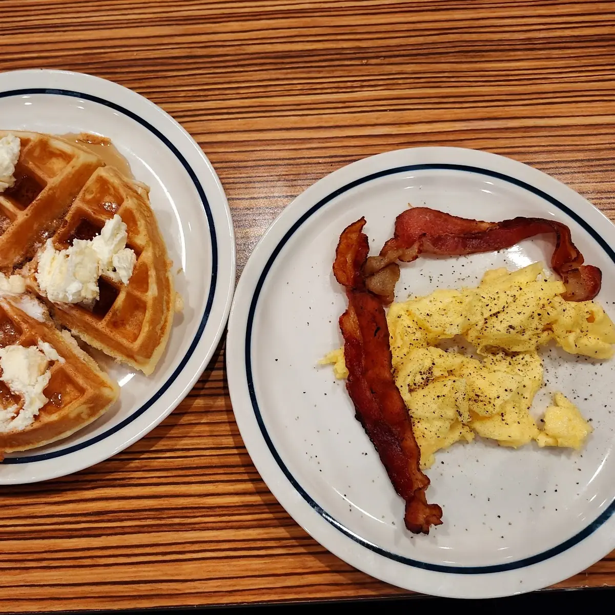 Waffle & Egg Bacon or Sausage Combo