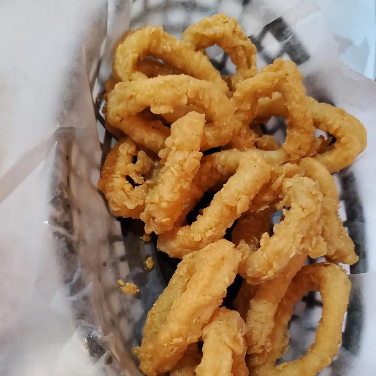 Fried Calamari Basket 15