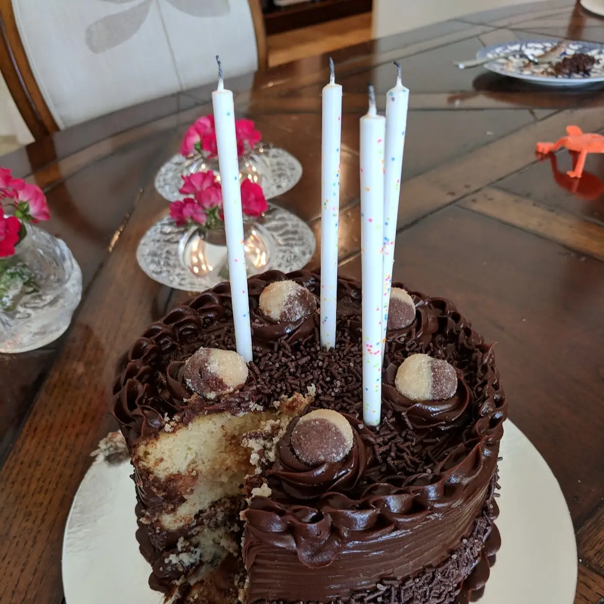 Dois Amores Double Chocolate Cake