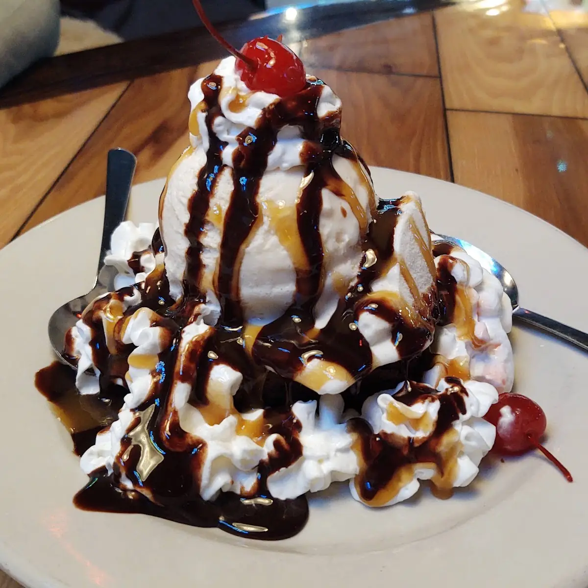 Brownie Sundae