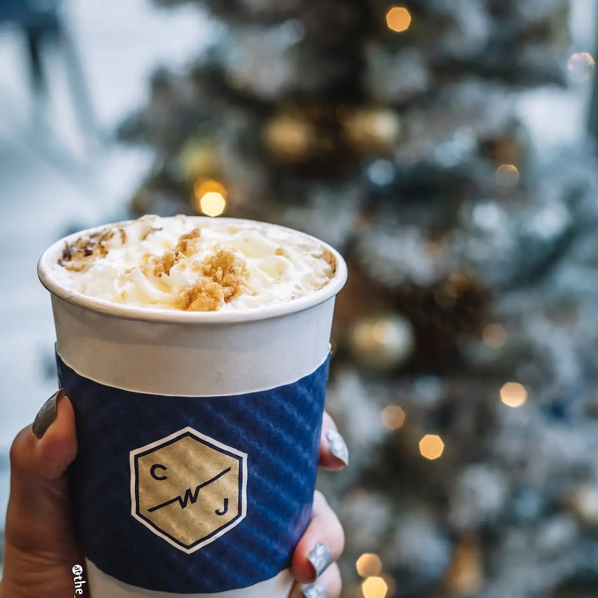 Cinnamon Roll Latte