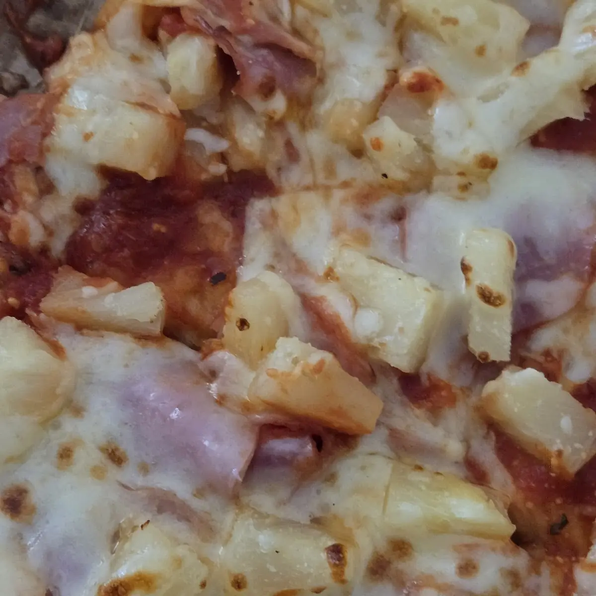 Hawaiian Pizza