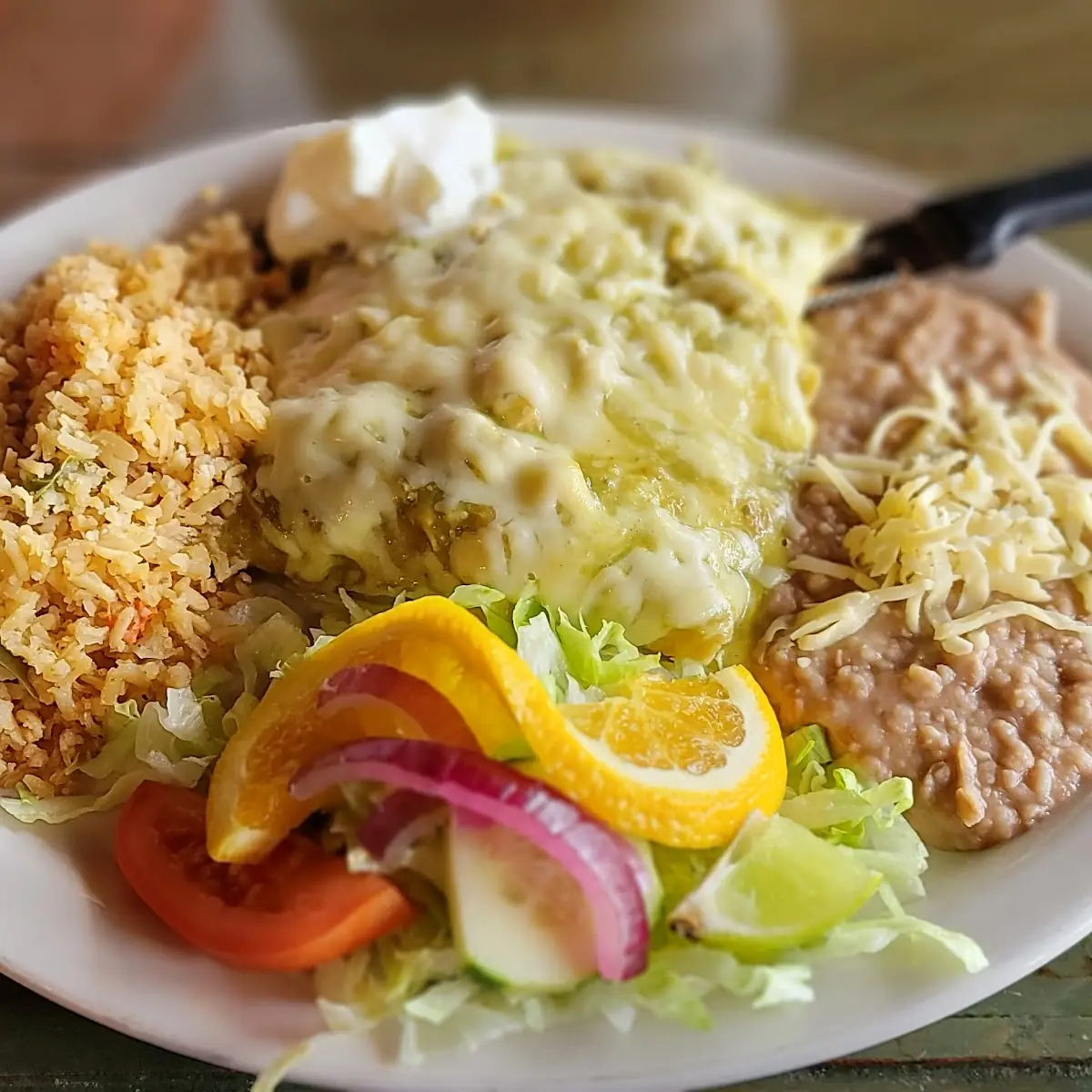 Enchiladas Suizas De Pollo