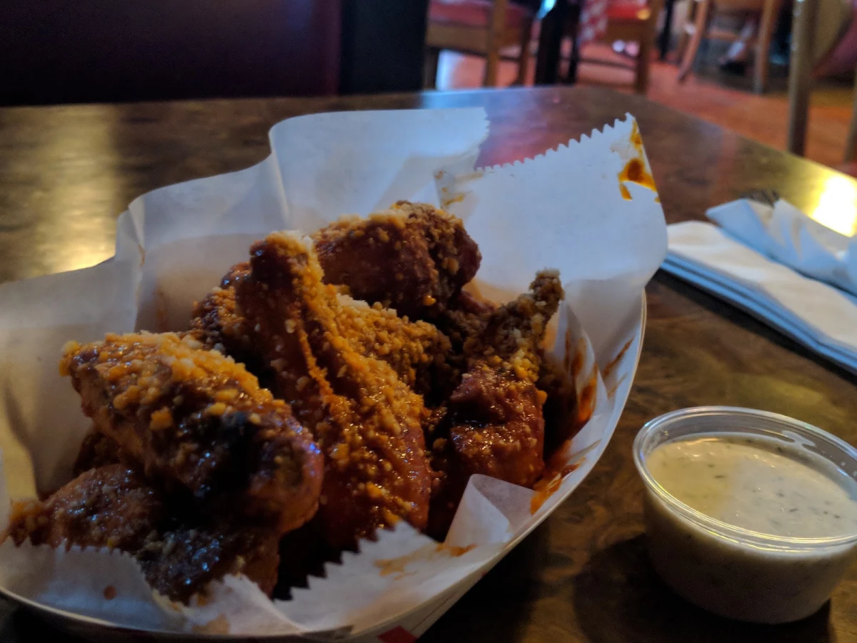 Hot Garlic Parmesan Wing Monday Special