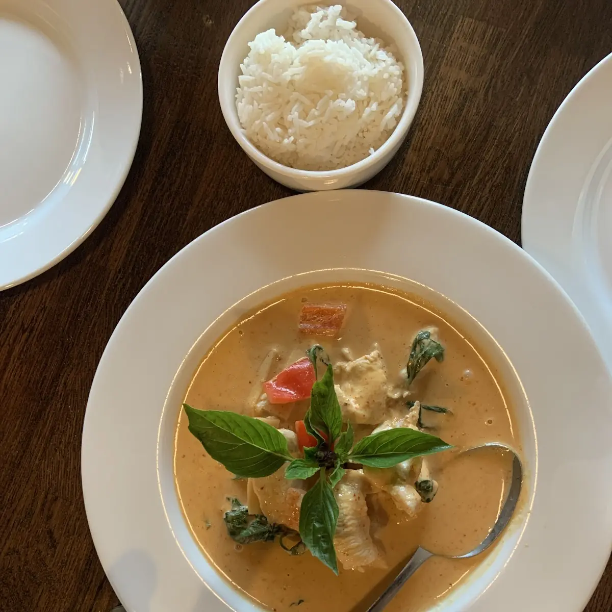 Fresh Bowl Roasted Duck Red Curry