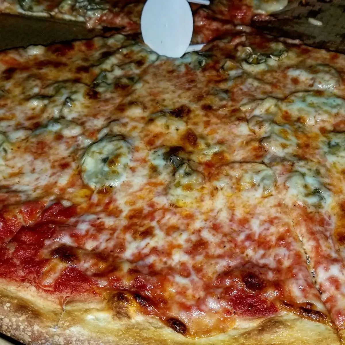 Large Cheese and Mushroom Pizza