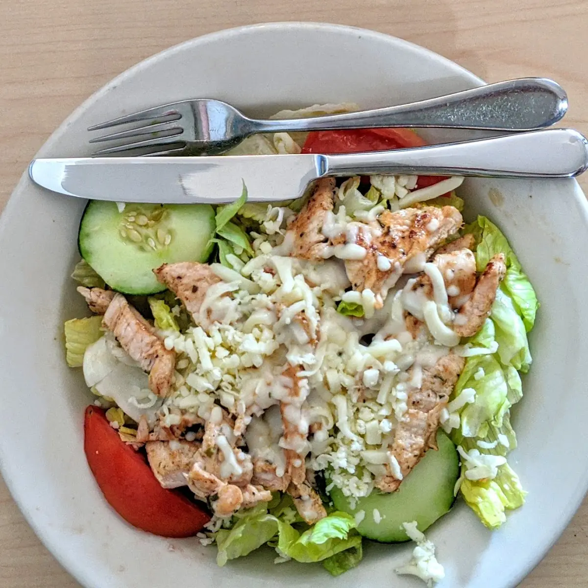 Garden Salad with Grilled Chicken