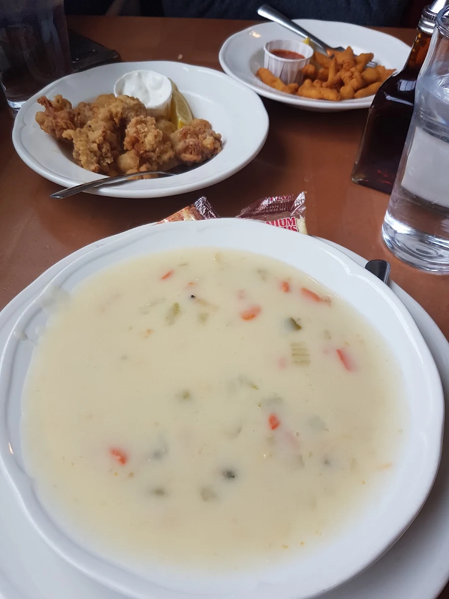 Bowl of Clam Chowder, Dave's Fish & Chips