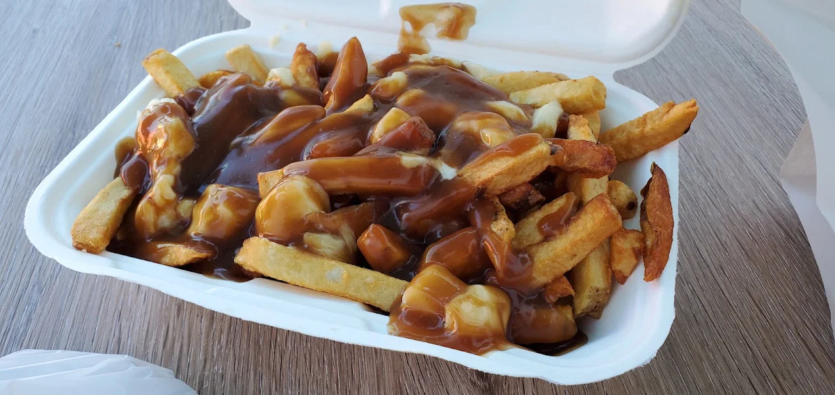 Poutine, Dave's Fish & Chips