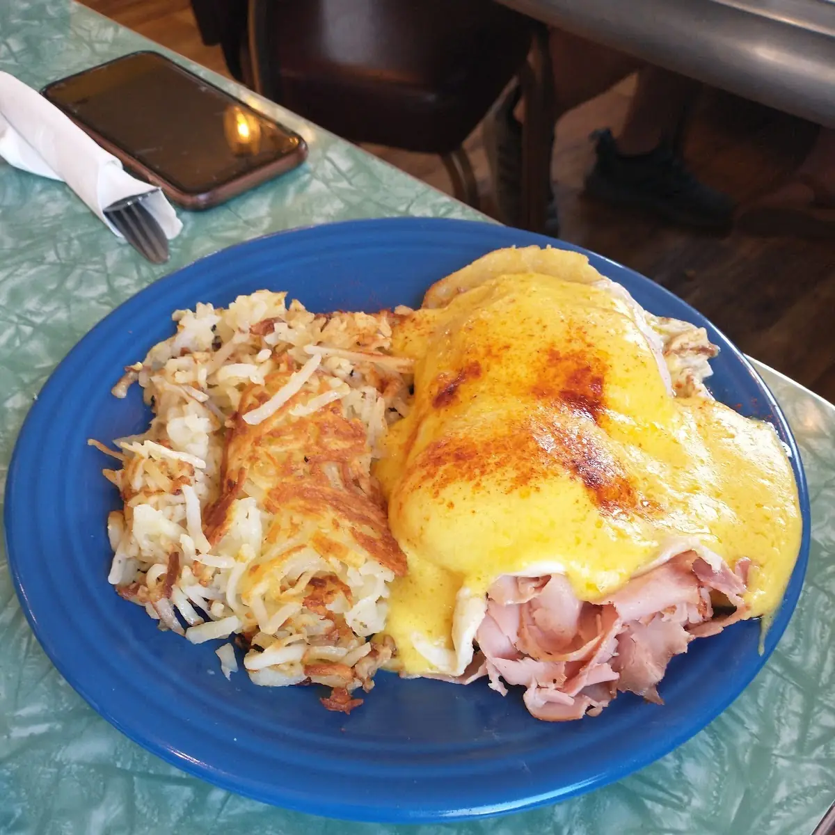 Eggs Benedict