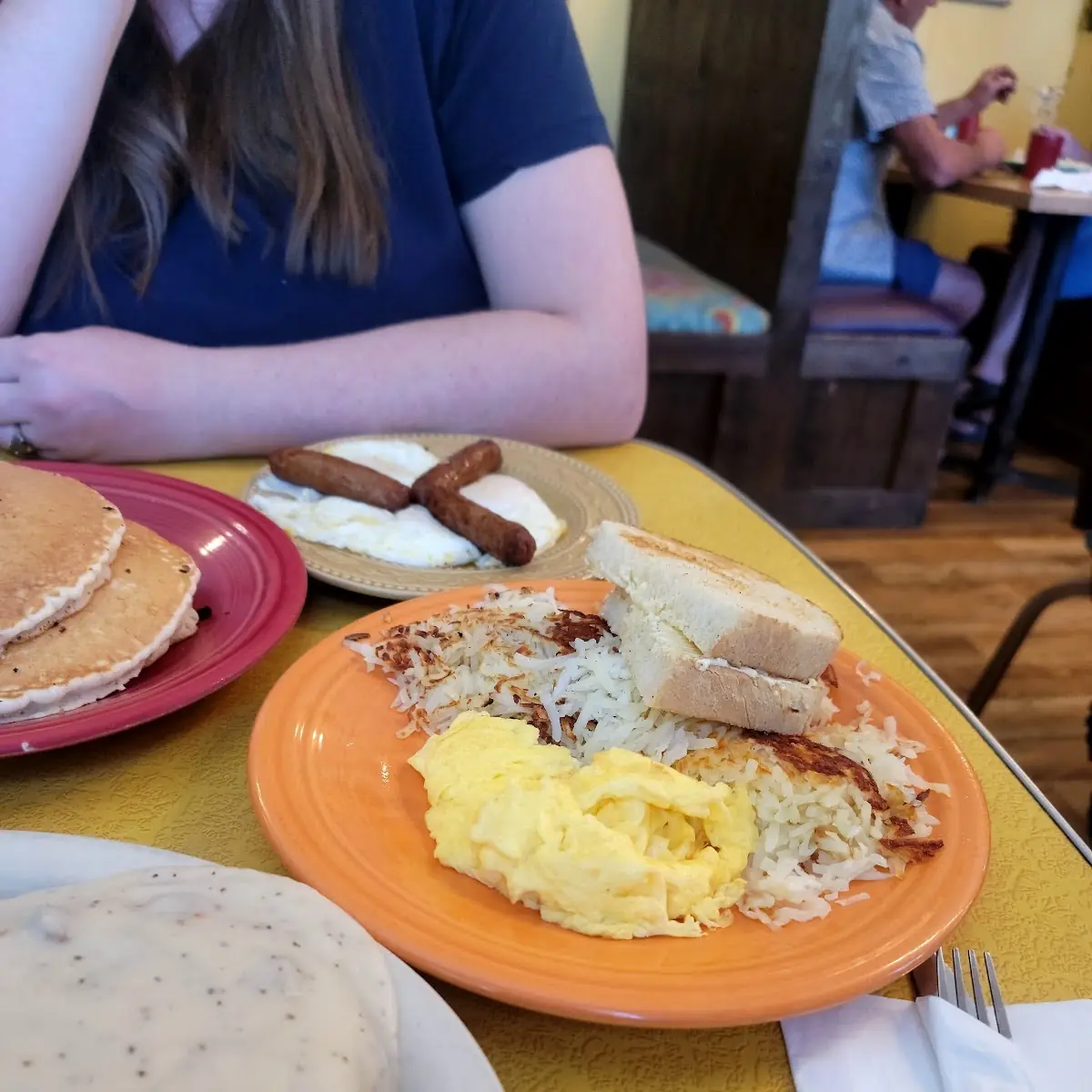 Famous Giant Chicken Fried Steak & Eggs