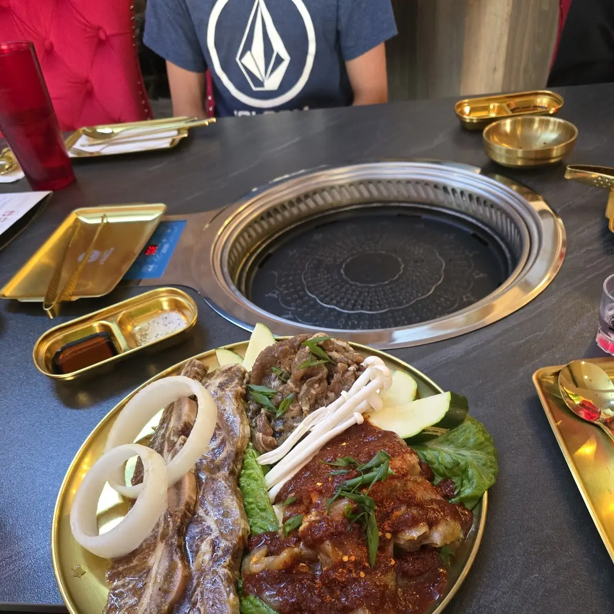 La Short Rib Spicy Chicken Bulgogi