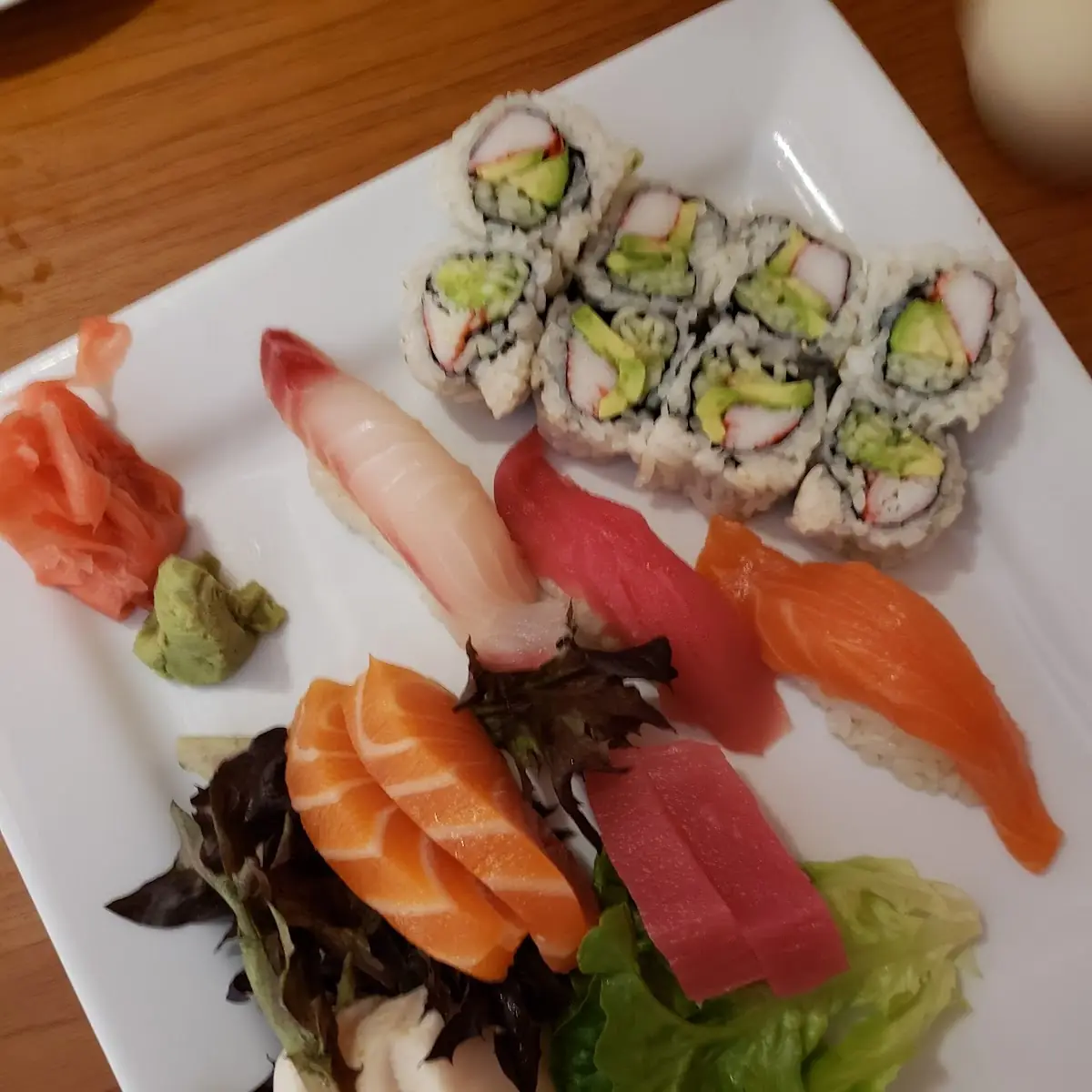 Sushi & Sashimi Combo