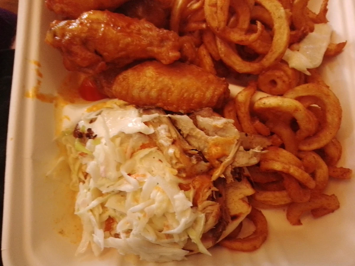Burger'n'Wings, Twelve Boar American BBQ (North Lakes)
