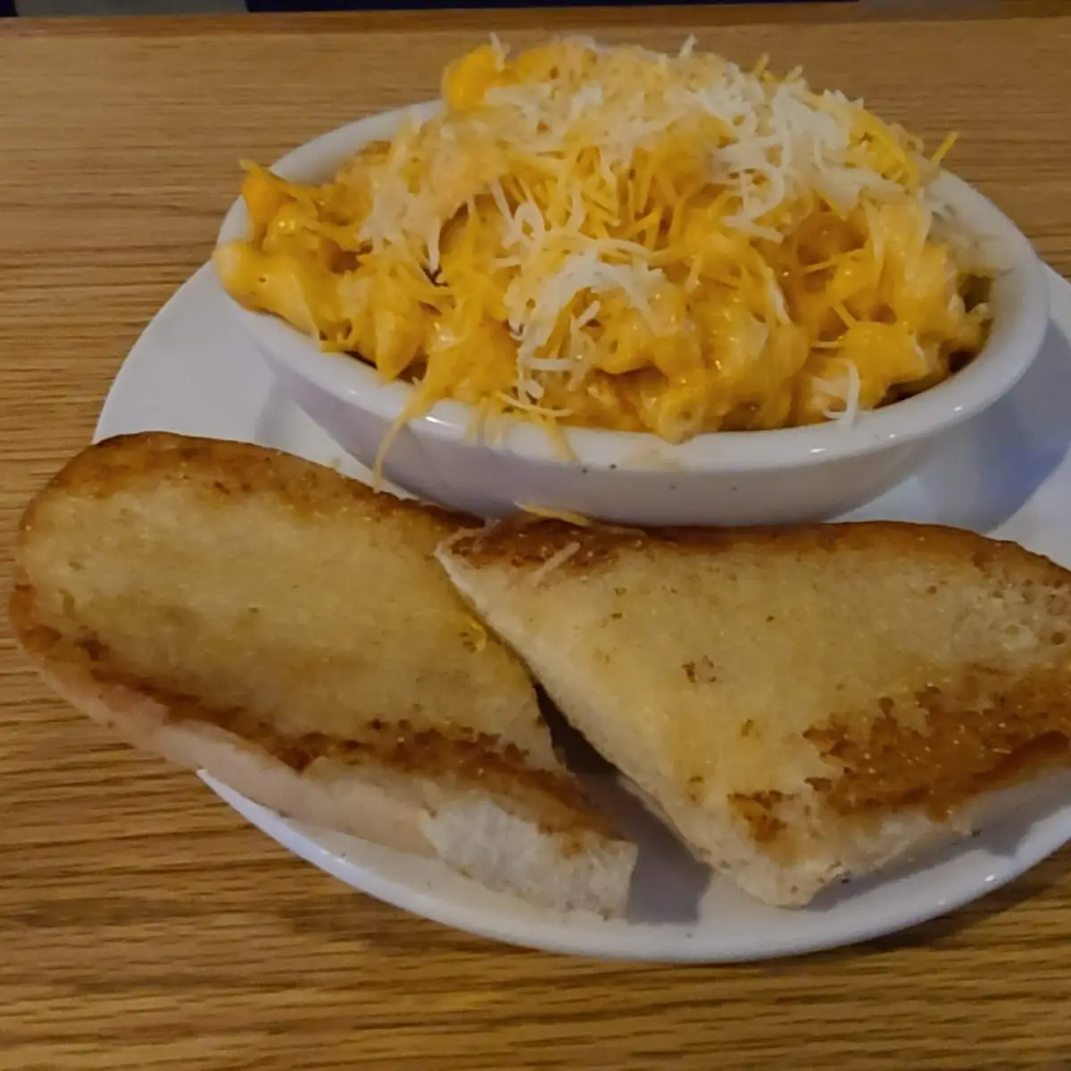 Buffalo Chicken Mac N’ Cheese