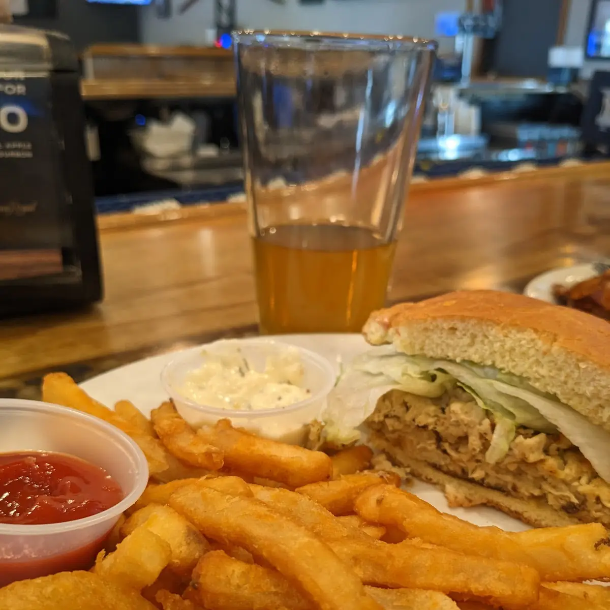 Crab Cakes blt