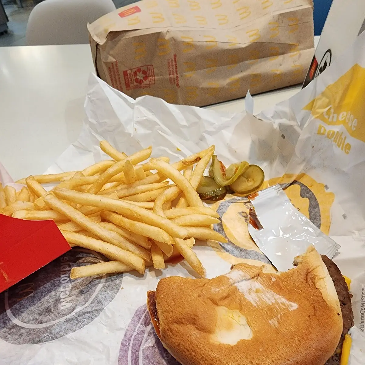 Burger & Fries
