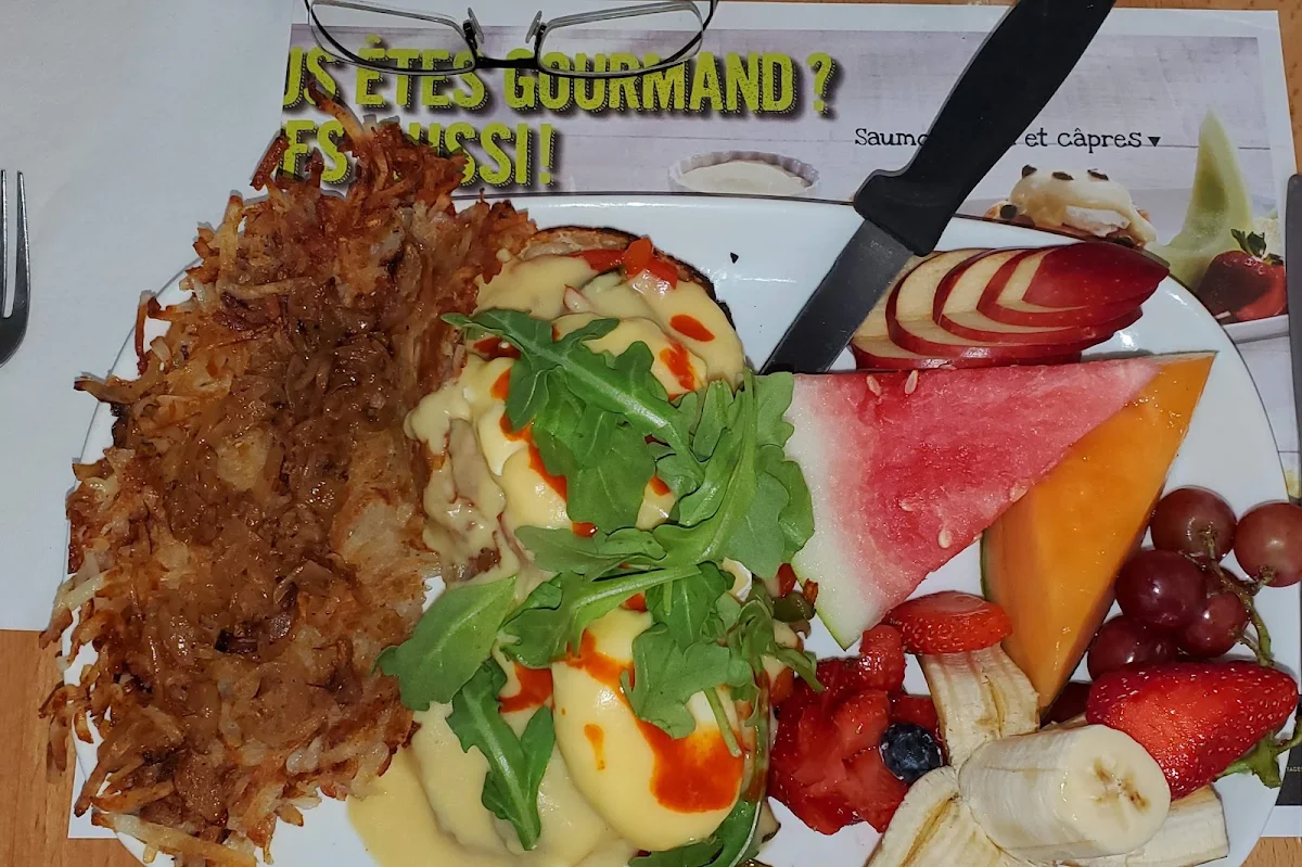 Bénédictine Au Chorizo, Tutti Frutti déjeuner et diner