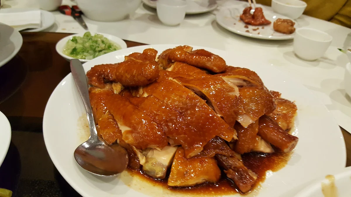 Soy Sauce Chicken, Signature Palace Restaurant Chinese food 中餐&汇鼎轩 火锅店 hot pot
