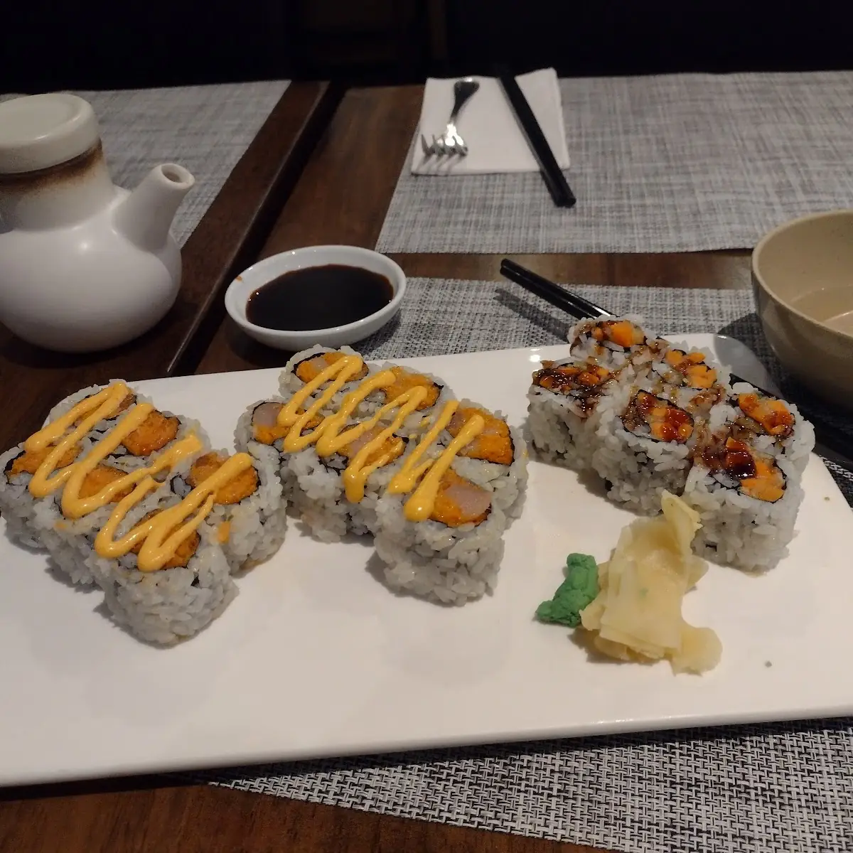 Spicy Salmon Roll