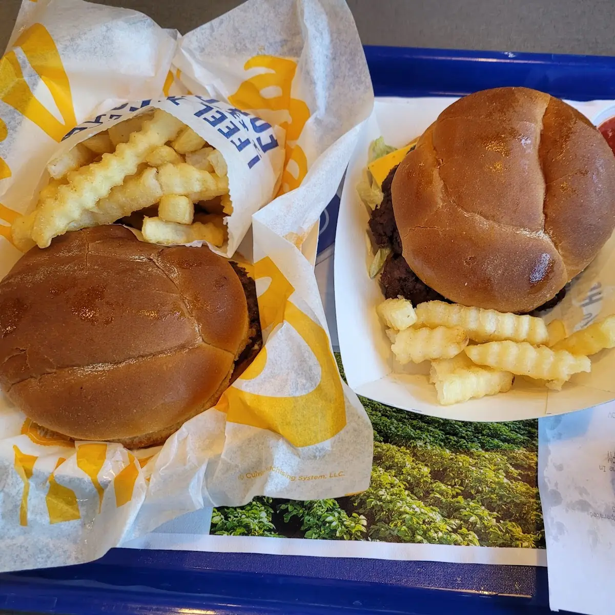 2 Single Cheeseburger Combo's
