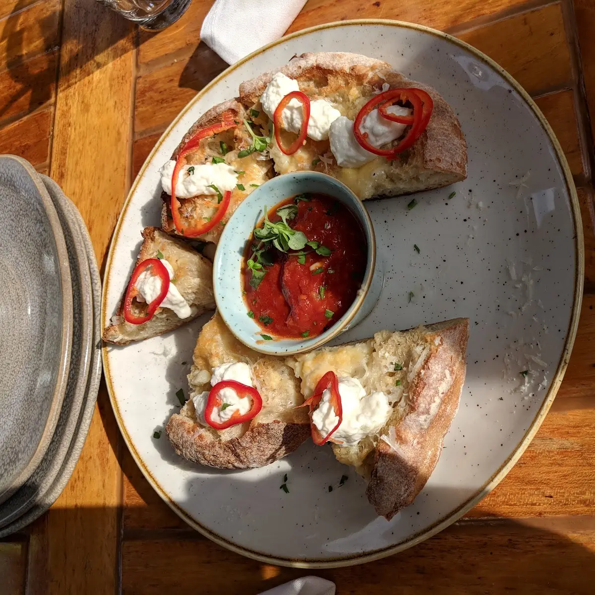 Garlic Bread with Burrata & Tomato Sauce