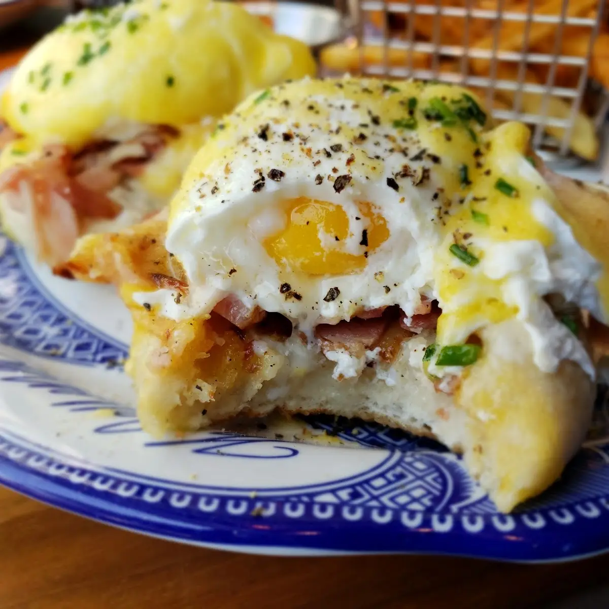 Eggs Benedict